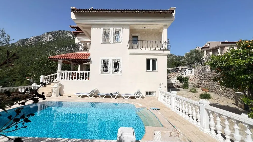 House in Uzumlu
